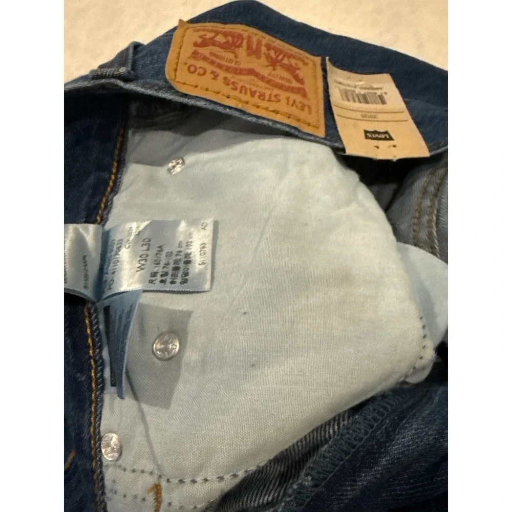 Levis Middy straight Jeans women's 30x30 good grades Blue Denim Medium Wash NWT